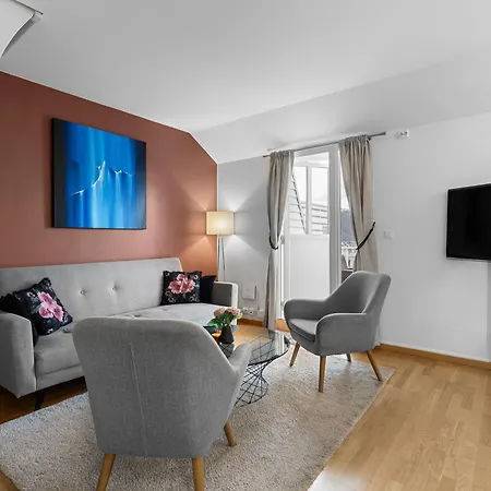 Apartament Bramy The Bucks