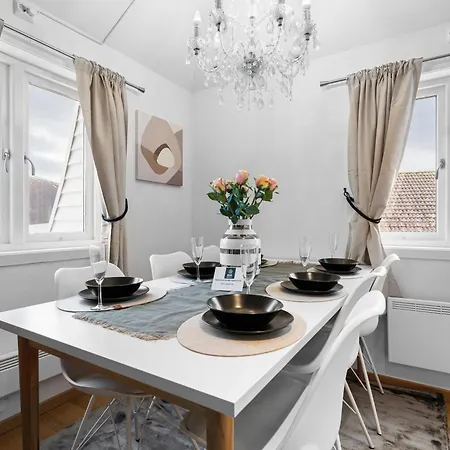Apartament Bramy The Bucks *